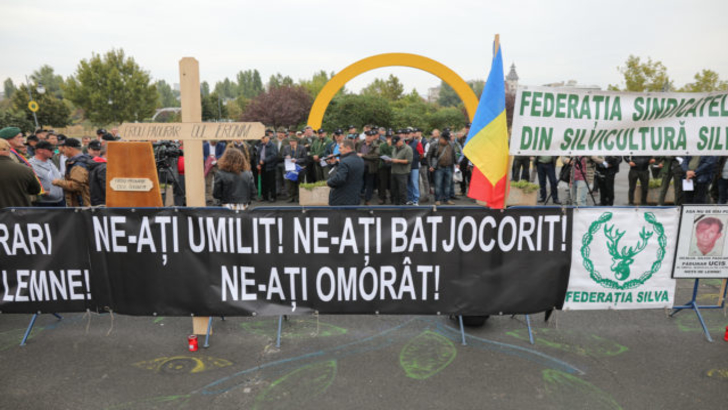 Protest Federaţia Sindicatelor Silva, Parlament, 24 septembrie 2019 Sursa: Inquam Photos/George Călin